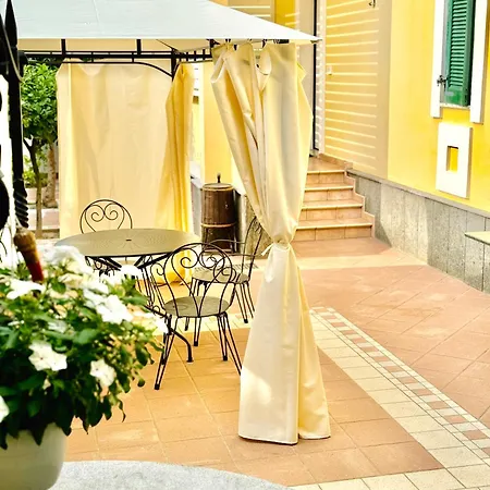 Bed & Breakfast Romilda Ascea